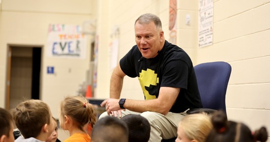 Brian Caspar Named Nebraska Elementary PE Teacher of the Year