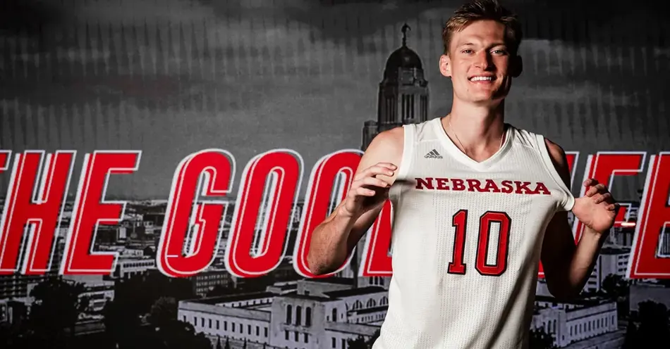 Trevan Leonhardt Signs with Nebraska
