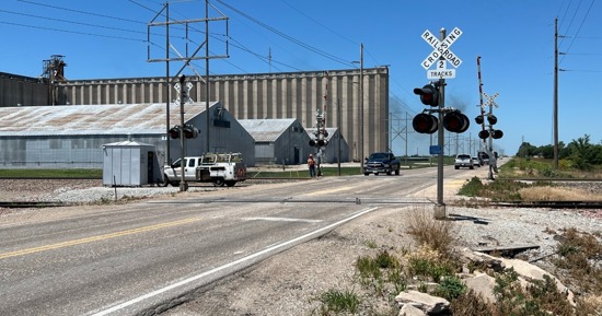 Hastings Crossing to Close