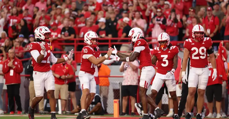 Big Red Blasts Bowling Green