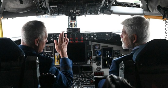 President Pavel gets inside look inside the KC-135R