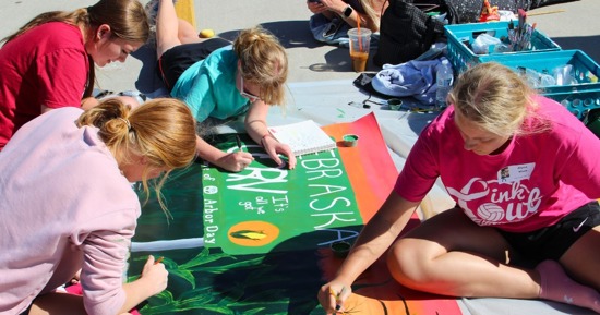 About 200 Nebraska high school students to compete in Hastings College Mural Day