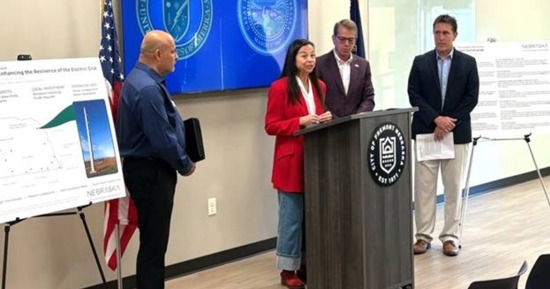 Governor and Energy Assistant Secretary Tout Investments into State’s Grid
