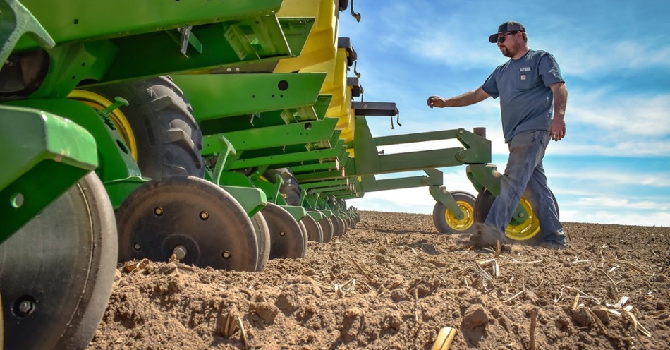 Nebraska Farm Income Projected to Fall
